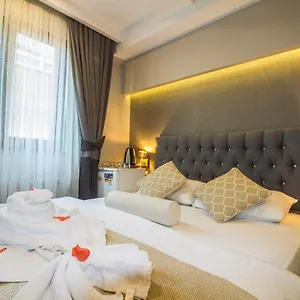 Otel Safir, İstanbul