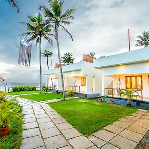 https://solaris-varkala-beach-resort-by-voye-homes.kerala-hotels.net