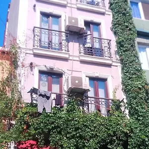  بيت شباب Taksim Ivy